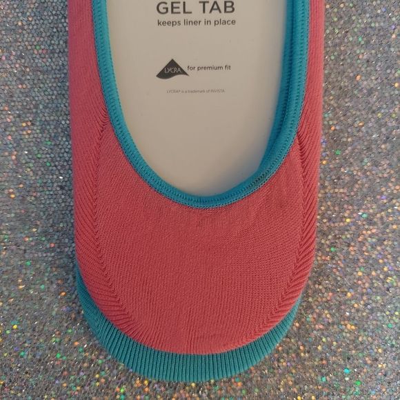 Ladies 2 Pair PEDS Ultra Low Cut Socks - Picture 3 of 6